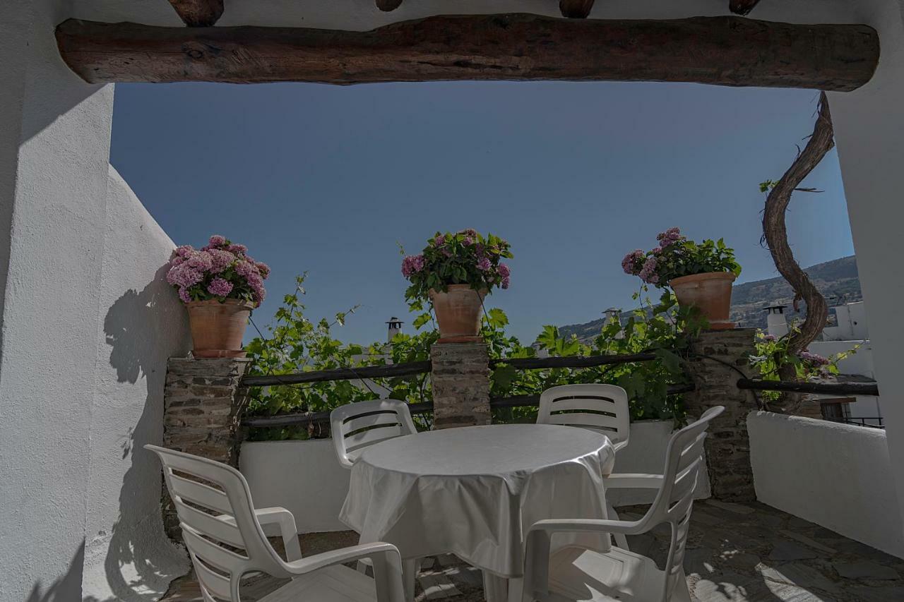 Apartamentos Rurales Las Chimeneas Capileira Dış mekan fotoğraf